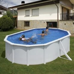 GRE Piscine Acier Gré Fidji Ovale -Piscine Soldes 2024 piscine acier gre fidji ovale 2