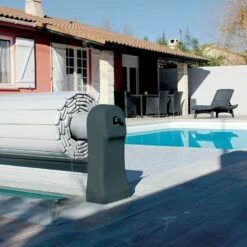 Volet Roulant - Couverture Automatique Linea Cover -Piscine Soldes 2024 volet roulant couverture automatique linea cover 2